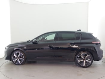 Used Peugeot 308 2025 for sale - 75909301: Photo
