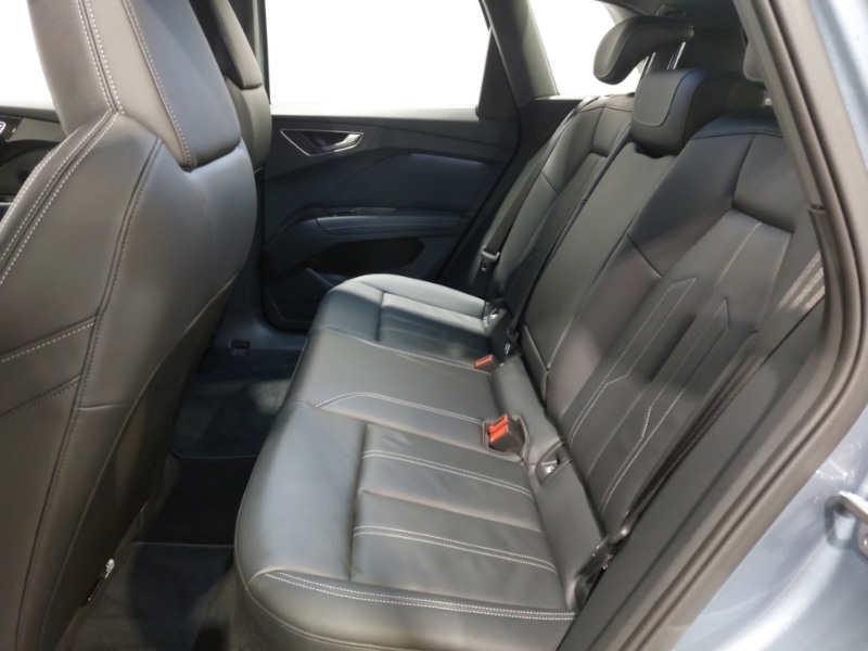 Used Audi Q4 e-tron 2025 for sale - 77877005: Photo 6