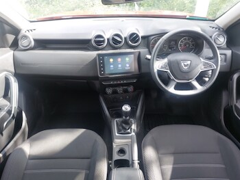 Used Dacia Duster 2022 for sale - 78547303: Photo