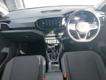 Used Volkswagen T-Cross 2024 for sale - 78585003: Photo
