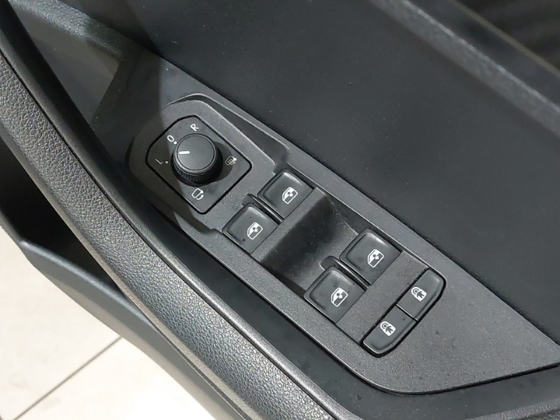 Used Skoda Karoq 2024 for sale - 76898071: Photo 12