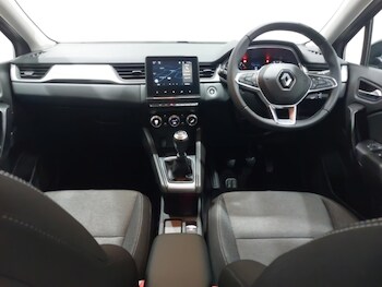 Used Renault Captur 2023 for sale - 78328310: Photo