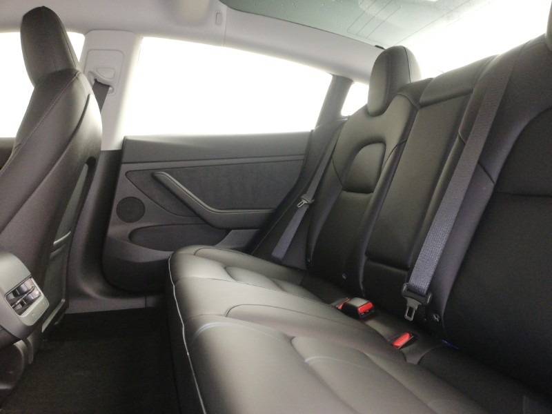 Used Tesla Model 3 2022 for sale - 77353333: Photo 6