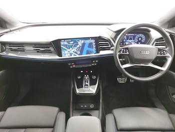 Used Audi Q4 e-tron 2024 for sale - 76171905: Photo 2