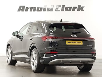 Used Audi Q4 e-tron 2024 for sale - 76171905: Photo 3