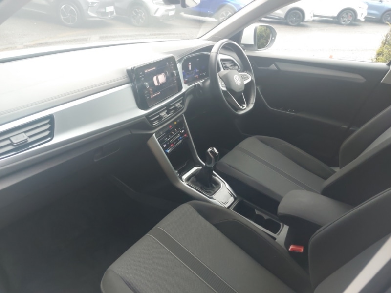 Used Volkswagen T-Roc 2024 for sale - 76506383: Photo 5