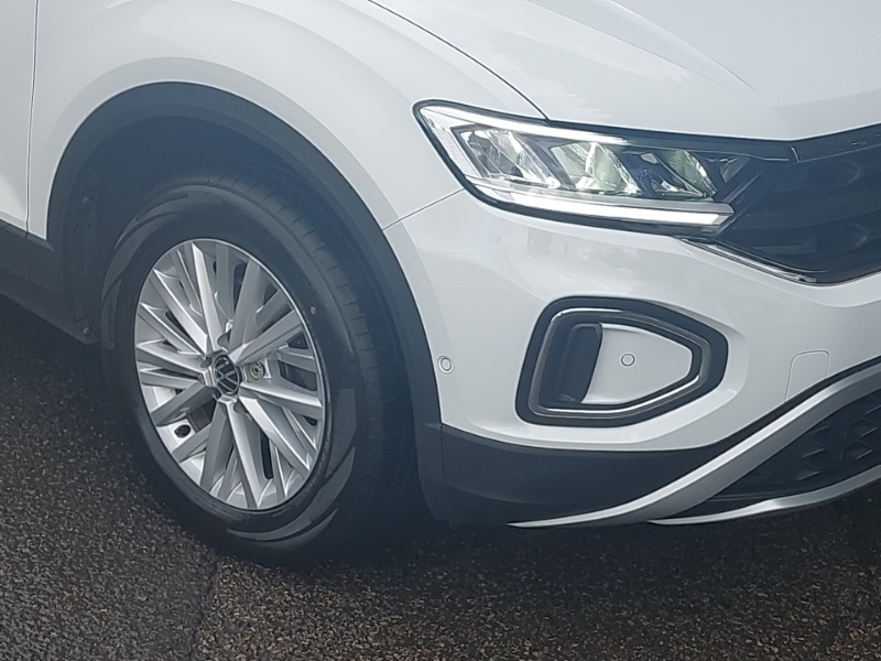 Used Volkswagen T-Roc 2024 for sale - 76506383: Photo 9