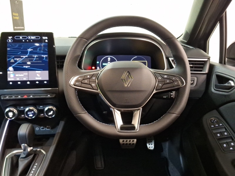 Used Renault Clio 2025 for sale - 76842584: Photo 10