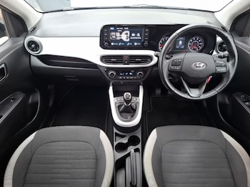 Used Hyundai i10 2022 for sale - 75914111: Photo