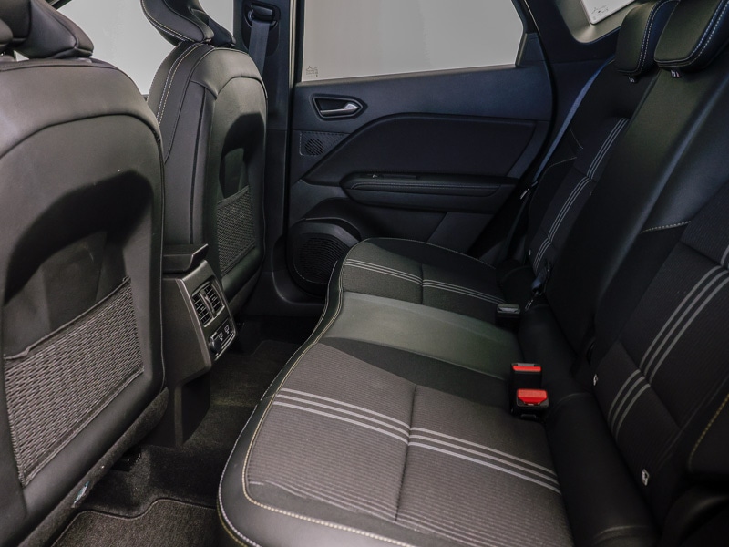 Used Renault Captur 2023 for sale - 77127182: Photo 6