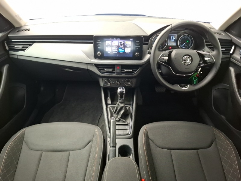 Used Skoda Kamiq 2023 for sale - 77875530: Photo 2