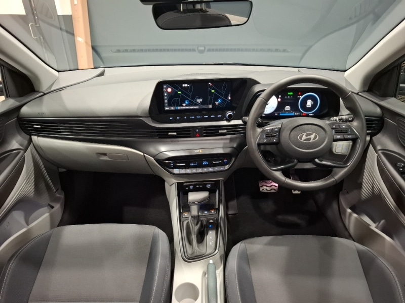 Used Hyundai BAYON 2024 for sale - 76838411: Photo 2