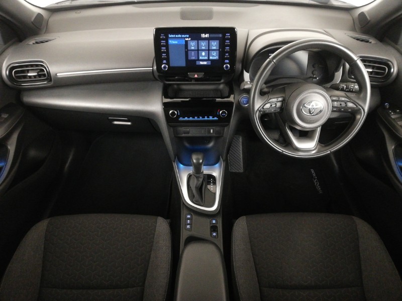 Used Toyota Yaris Cross 2022 for sale - 76644494: Photo 2