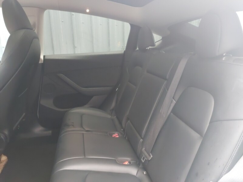 Used Tesla Model Y 2022 for sale - 77563272: Photo 6