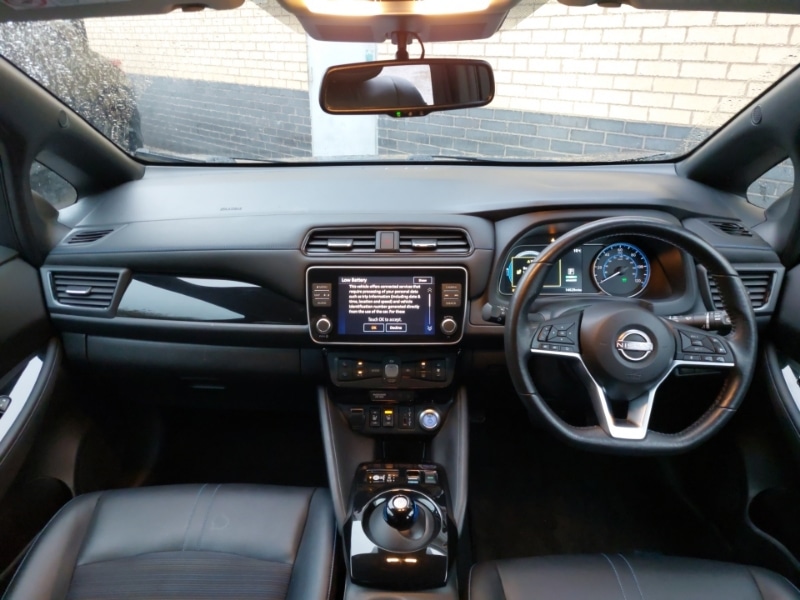 Used Nissan Leaf 2022 for sale - 76537494: Photo 2