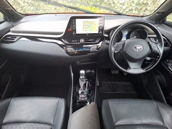 Used Toyota C-HR 2020 for sale - 78945870: Photo