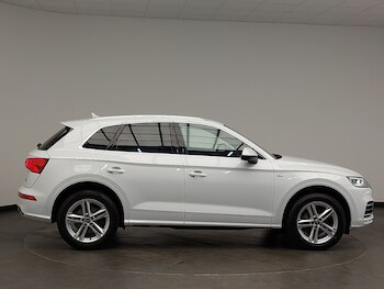 Used Audi Q5 2020 for sale - 75612373: Photo