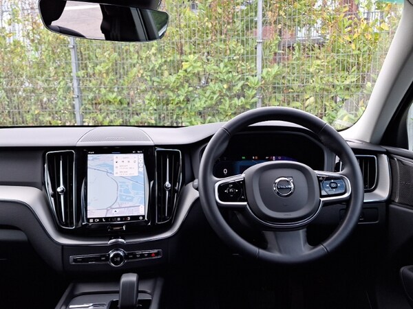 Used Volvo XC60 2024 for sale - 76254070: Photo 7