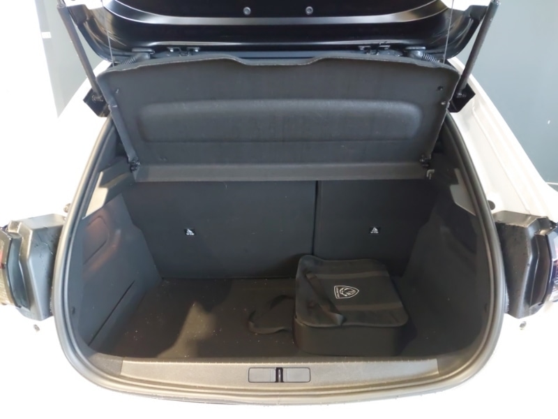 Used Peugeot 208 2022 for sale - 77695180: Photo 8