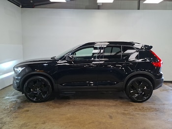 Used Volvo XC40 2024 for sale - 79086508: Photo