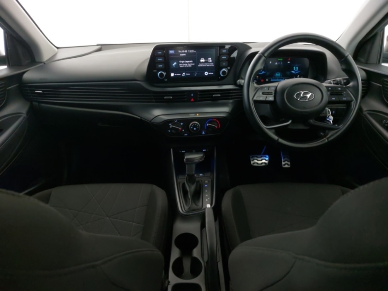 Used Hyundai BAYON 2022 for sale - 77645338: Photo 2