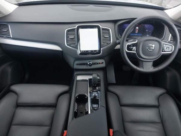 Used Volvo XC90 2024 for sale - 76195193: Photo 2