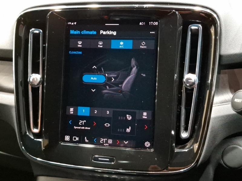 Used Volvo XC40 2022 for sale - 77556582: Photo 11