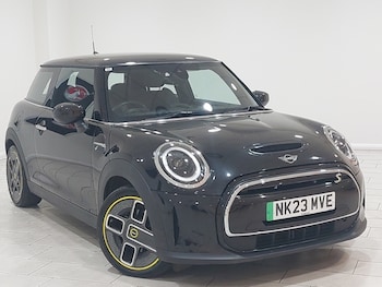 Used MINI Hatch 2023 for sale - 79086384: Photo