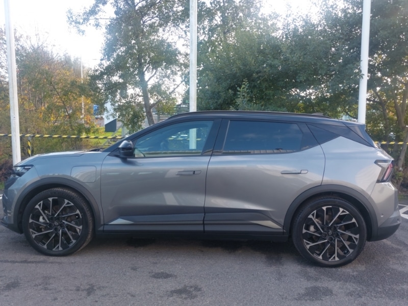 Used Renault Scenic E-Tech 2024 for sale - 76687934: Photo 4