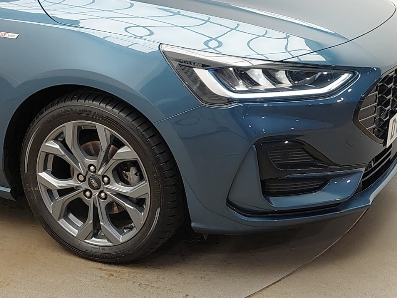 Used Ford Focus 2023 for sale - 76849382: Photo 9