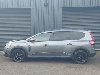 Used Dacia Jogger 2025 for sale - 77702520: Photo