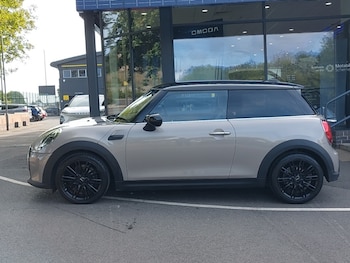 Used MINI Cooper 2021 for sale - 75893358: Photo