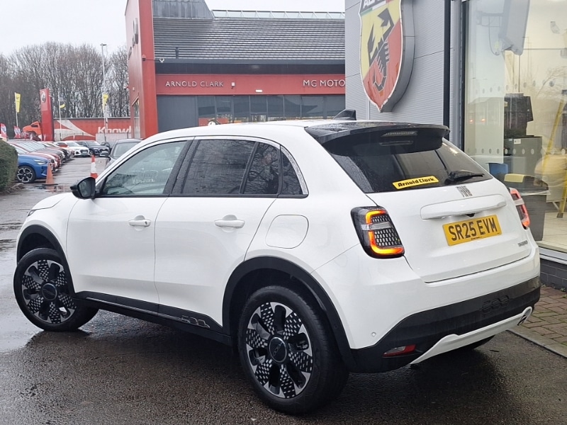 Used Fiat 600 2025 for sale - 77115440: Photo 3