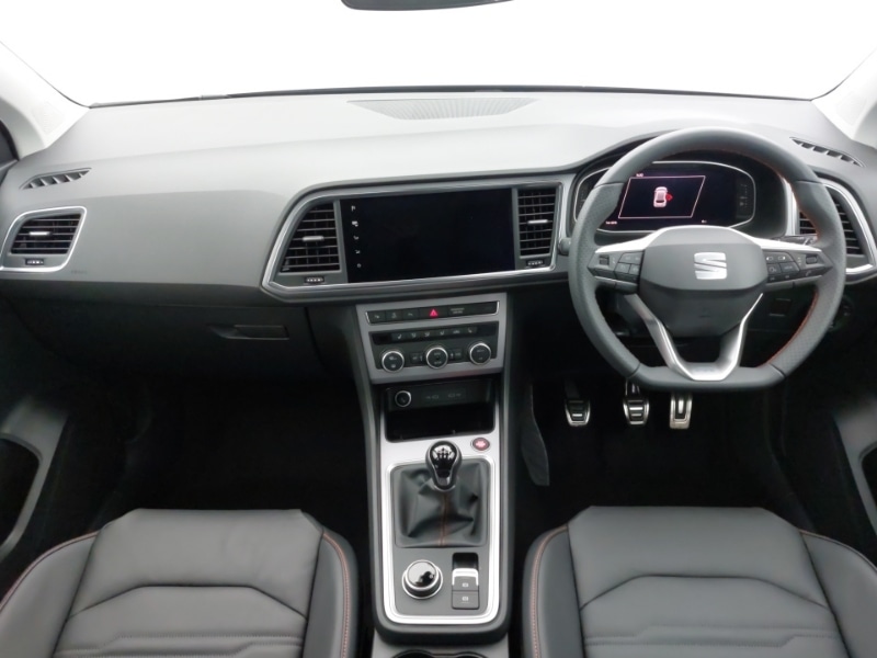 Used SEAT Ateca 2025 for sale - 76947858: Photo 2