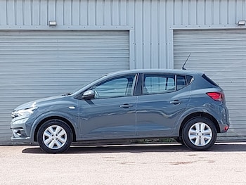 Used Dacia Sandero 2024 for sale - 78600170: Photo