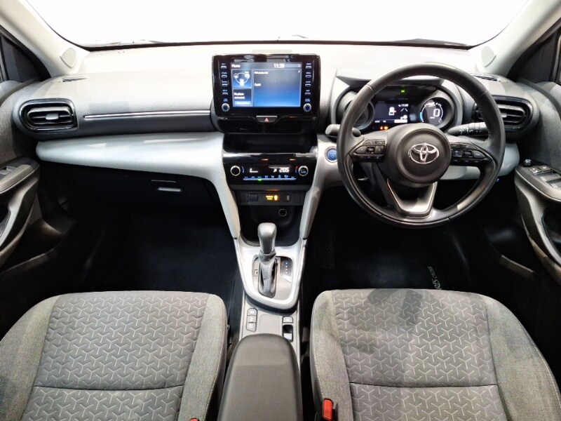 Used Toyota Yaris Cross 2022 for sale - 76838106: Photo 2