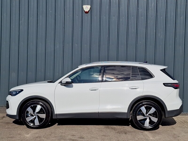 Used Volkswagen Tiguan 2024 for sale - 76353817: Photo 4