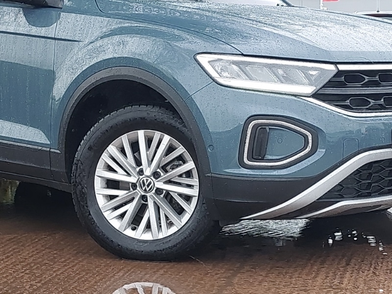 Used Volkswagen T-Roc 2024 for sale - 77338810: Photo 9