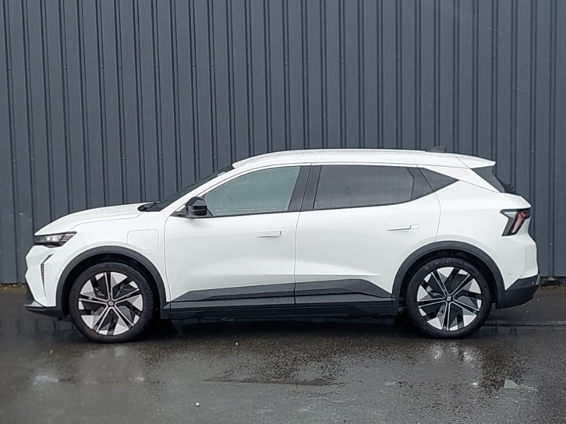 Used Renault Scenic E-Tech 2024 for sale - 76427084: Photo 4