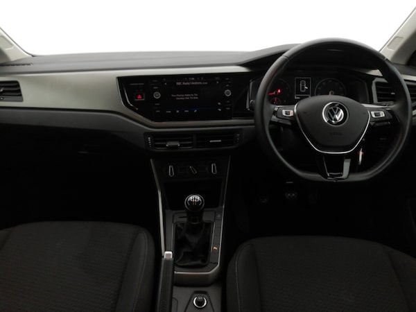 Used Volkswagen Polo 2021 for sale - 76310322: Photo 2