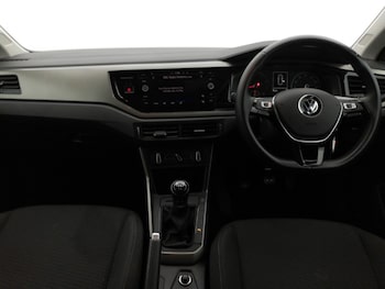 Used Volkswagen Polo 2021 for sale - 76310322: Photo 2