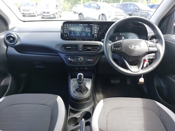 Used Hyundai i10 2025 for sale - 79086463: Photo