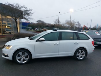 Used Skoda Octavia 2020 for sale - 77434237: Photo