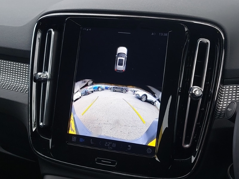 Used Volvo XC40 2024 for sale - 76331257: Photo 11