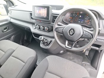 Used Renault Trafic 2024 for sale - 79516634: Photo
