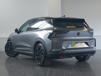 Used Renault Scenic E-Tech 2025 for sale - 77564520: Photo