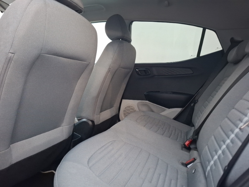 Used Hyundai i10 2021 for sale - 77380468: Photo 6