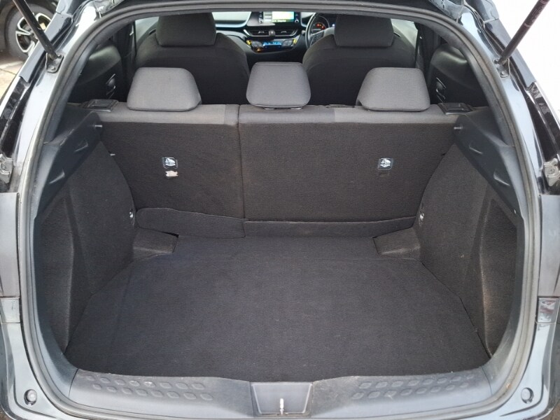 Used Toyota C-HR 2021 for sale - 77987331: Photo 8