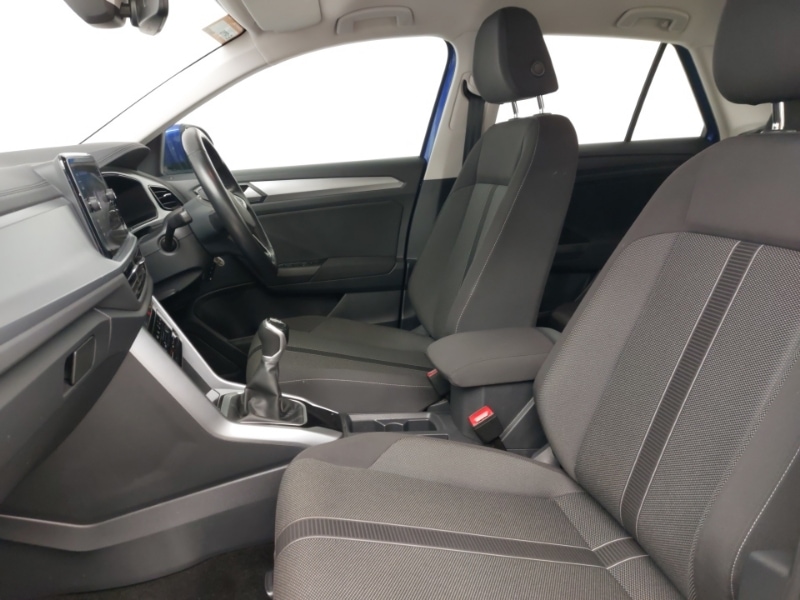 Used Volkswagen T-Roc 2022 for sale - 77875369: Photo 5