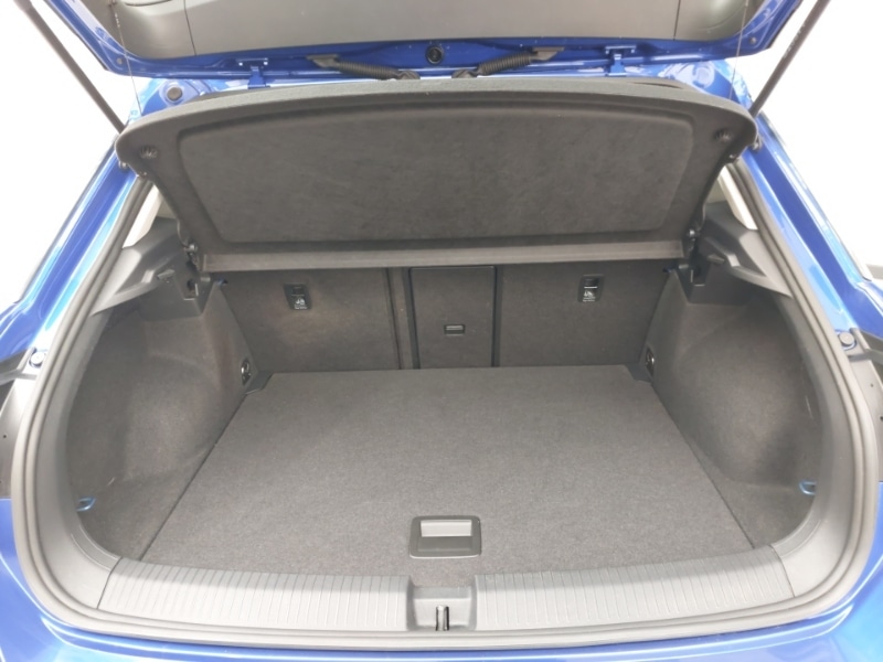 Used Volkswagen T-Roc 2022 for sale - 77875369: Photo 8